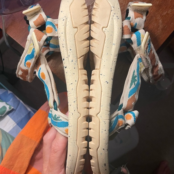 Parks Project x Teva sandals, women’s 9 - Picture 16 of 16